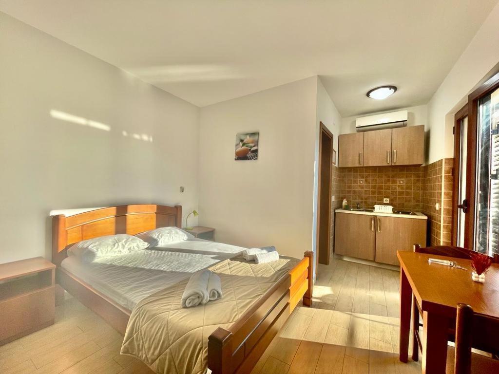 Boutique Hotel Budva A&N Eksteriør billede